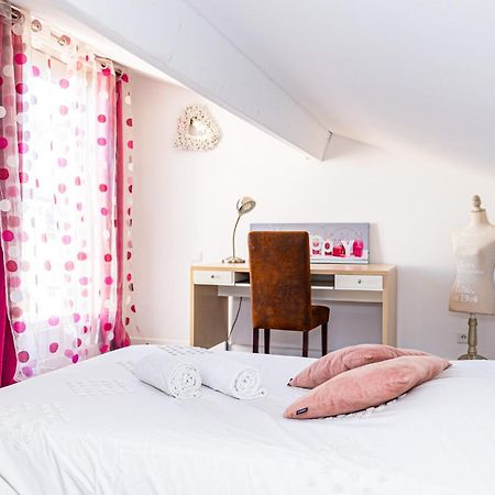 La Nuit Etoilee Aparthotel Saint-Martin-de-Crau Eksteriør bilde